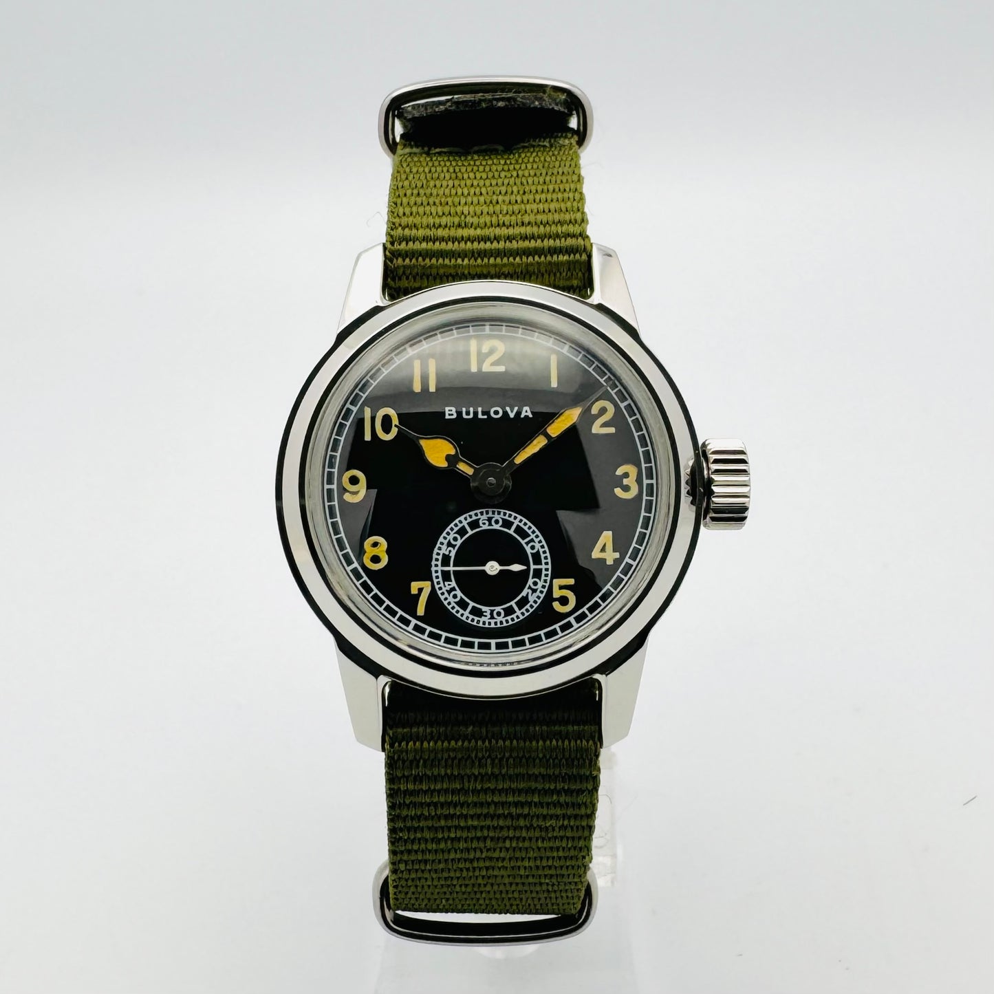 BULOVA WW2 U.S.NAVY UDT-5 ダイバーズ 復刻