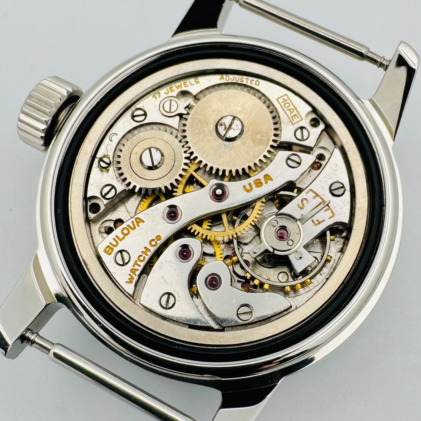 BULOVA WW2 U.S.NAVY UDT-5 ダイバーズ 復刻